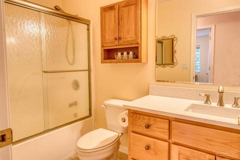 393 SE Soft Tail Loop, Bend, OR 97702 photo 15