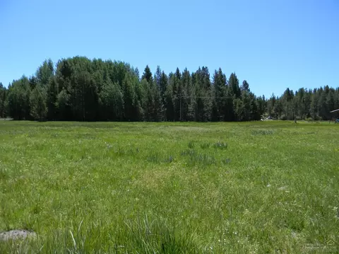 16999 Downey Rd, Bend, OR 97707 photo 1