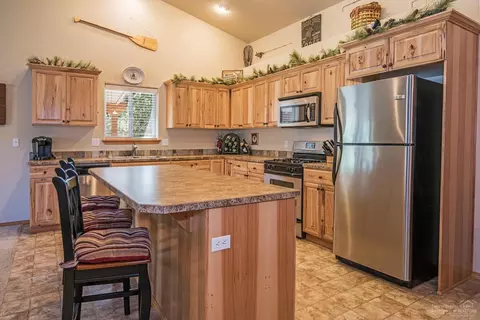 56248 Bufflehead Rd, Bend, OR 97707 photo 4