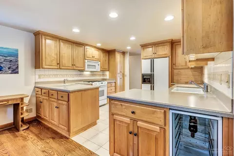 20227 Rae Rd, Bend, OR 97702 photo 9