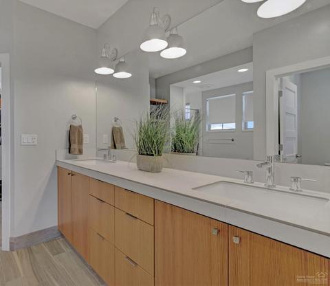 1742 NW Fields St, Bend, OR 97703 photo 15