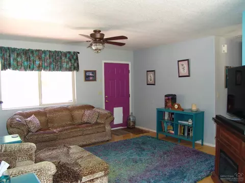 52464 Westley Loop Dr, La Pine, OR 97739 photo 5