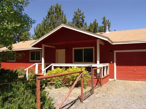 52464 Westley Loop Dr, La Pine, OR 97739 photo 2