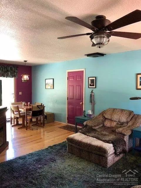 52464 Westley Loop Dr, La Pine, OR 97739 photo 4