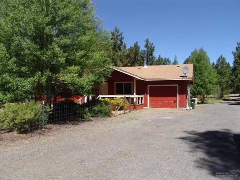 52464 Westley Loop Dr, La Pine, OR 97739 photo 1