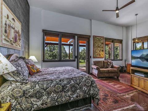 18560 Plainview Rd, Bend, OR 97703 photo 5