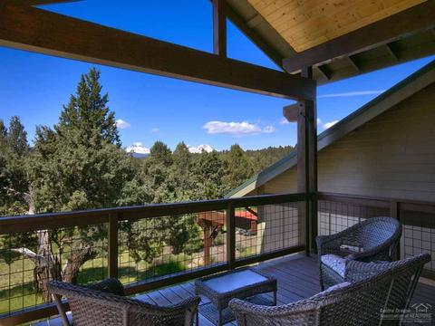 18560 Plainview Rd, Bend, OR 97703 photo 13