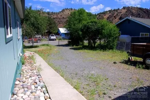 314 SE High St, Mitchell, OR 97750 photo 20