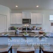 51952 Settler Dr, La Pine, OR 97739 photo 15