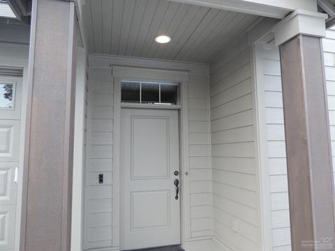 51961 Campfire Dr, La Pine, OR 97739 photo 4