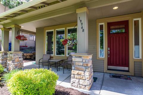 19968 Brass Dr, Bend, OR 97702 photo 2