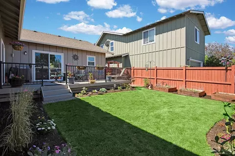 20616 Jayhawk Ln, Bend, OR 97702 photo 22