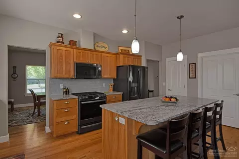 20616 Jayhawk Ln, Bend, OR 97702 photo 7