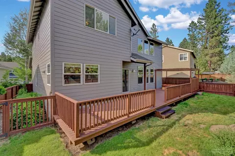 61286 SW Brookside Loop, Bend, OR 97702 photo 22