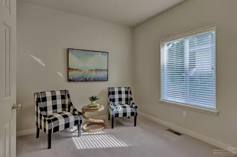 61286 SW Brookside Loop, Bend, OR 97702 photo 5