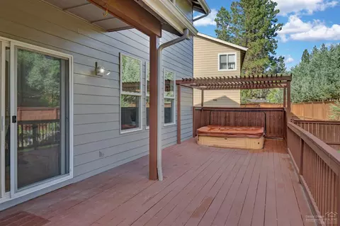 61286 SW Brookside Loop, Bend, OR 97702 photo 20