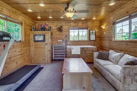 23080 Olivia Ct, Bend, OR 97701 photo 12