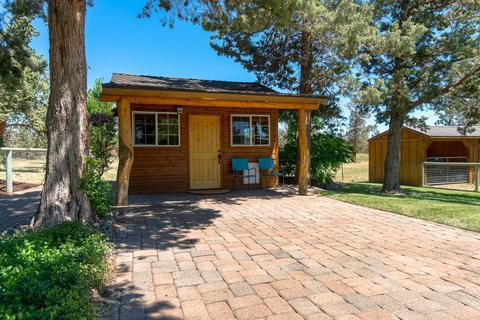 23080 Olivia Ct, Bend, OR 97701 photo 10