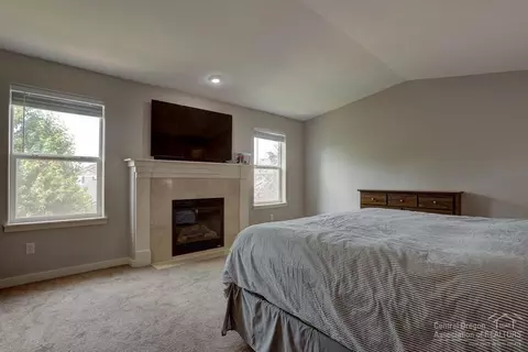 847 NE Locksley Dr, Bend, OR 97701 photo 11