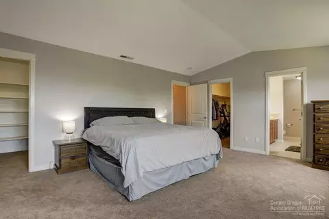 847 NE Locksley Dr, Bend, OR 97701 photo 12