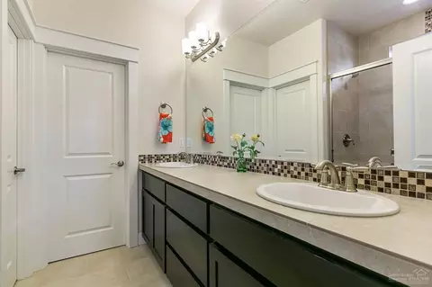 63335 Lamoine Ln, Bend, OR 97701 photo 16