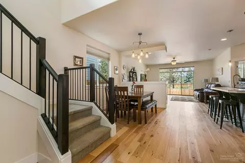 63335 Lamoine Ln, Bend, OR 97701 photo 12