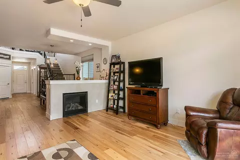 63335 Lamoine Ln, Bend, OR 97701 photo 10