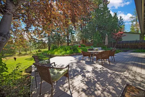 61462 Duncan Ln, Bend, OR 97702 photo 6