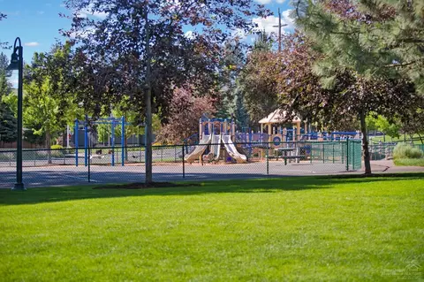61462 Duncan Ln, Bend, OR 97702 photo 25