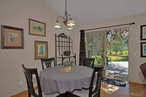 61462 Duncan Ln, Bend, OR 97702 photo 13