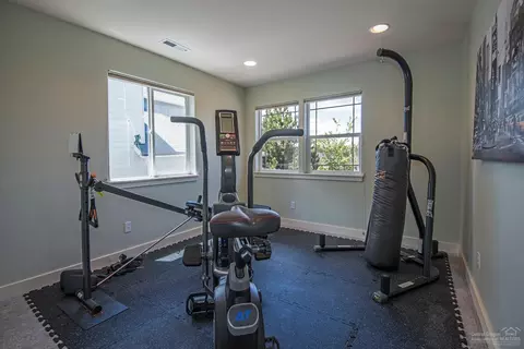 368 NW Flagline Dr, Bend, OR 97703 photo 17