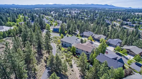 368 NW Flagline Dr, Bend, OR 97703 photo 25