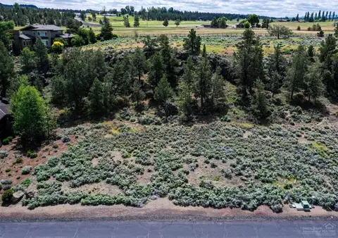 20315 Arrowhead Dr, Bend, OR 97703 photo 8