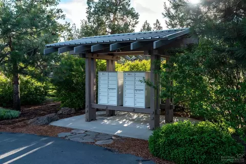 20315 Arrowhead Dr, Bend, OR 97703 photo 18