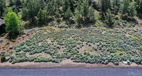 20315 Arrowhead Dr, Bend, OR 97703 photo 9