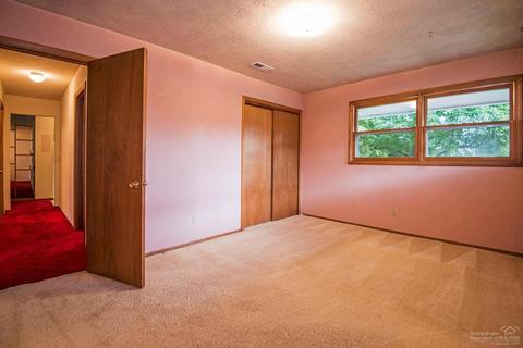 63385 Hamehook Rd, Bend, OR 97701 photo 10