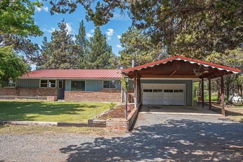 63385 Hamehook Rd, Bend, OR 97701 photo 2