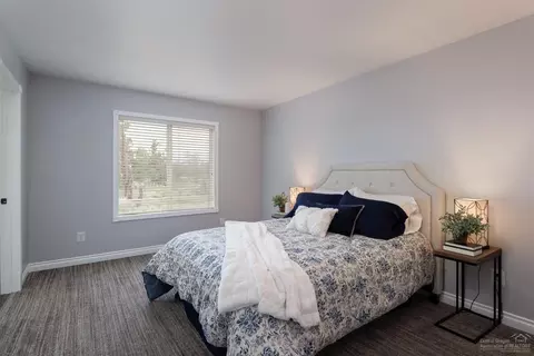 20706 Lyra Dr, Bend, OR 97703 photo 12