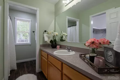 20706 Lyra Dr, Bend, OR 97703 photo 13