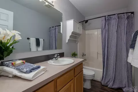 20706 Lyra Dr, Bend, OR 97703 photo 17
