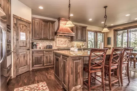 56590 Dancing Rock Loop, Bend, OR 97702 photo 6