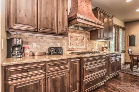 56590 Dancing Rock Loop, Bend, OR 97702 photo 7
