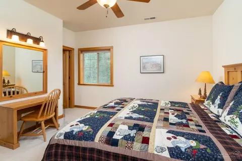 18170 Oregon Loop, Sunriver, OR 97707 photo 18
