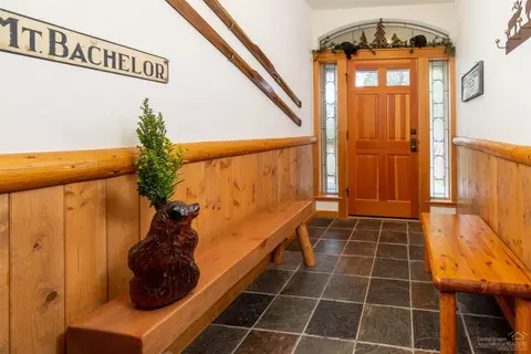18170 Oregon Loop, Sunriver, OR 97707 photo 3