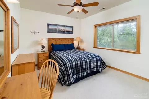 18170 Oregon Loop, Sunriver, OR 97707 photo 17