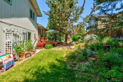 1828 NE Curtis Dr, Bend, OR 97701 photo 21