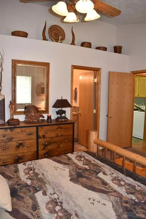 16006 Twin Dr, La Pine, OR 97739 photo 15