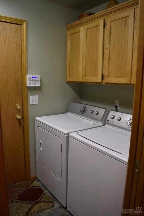 16006 Twin Dr, La Pine, OR 97739 photo 23