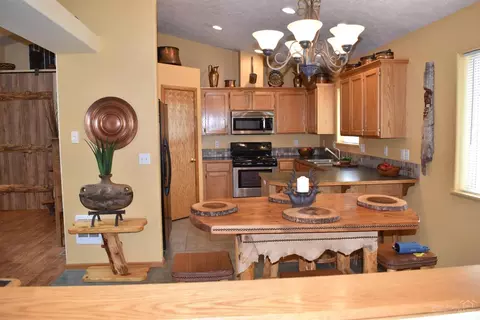 16006 Twin Dr, La Pine, OR 97739 photo 5