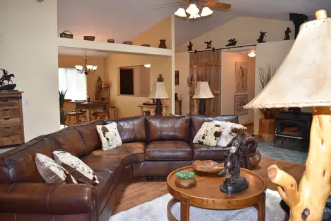 16006 Twin Dr, La Pine, OR 97739 photo 12